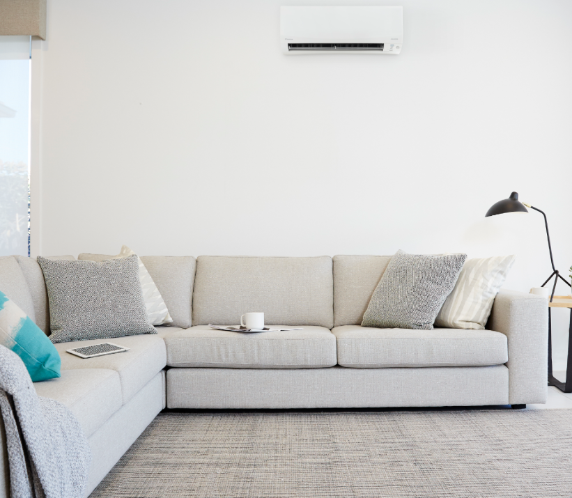 Wall mounted split system indoor unit